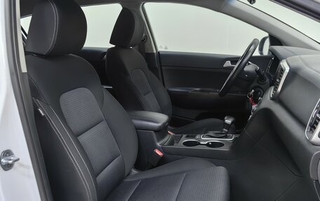 KIA Sportage IV рестайлинг, 2021 год, 2 598 000 рублей, 7 фотография