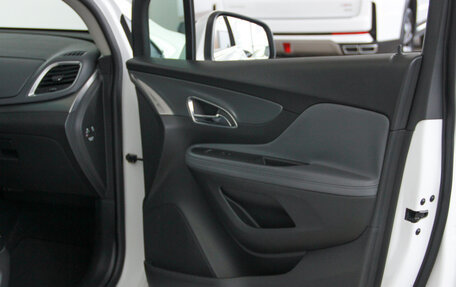Opel Mokka I, 2014 год, 1 200 000 рублей, 29 фотография