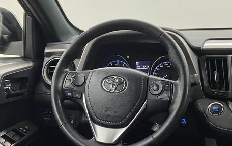 Toyota RAV4, 2018 год, 2 580 000 рублей, 18 фотография