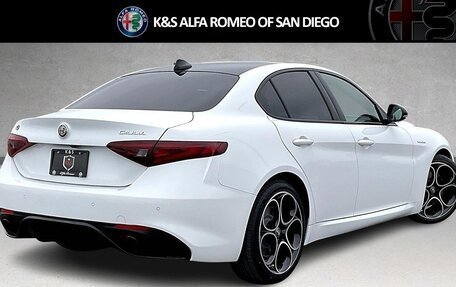 Alfa Romeo Giulia II, 2022 год, 4 639 689 рублей, 3 фотография