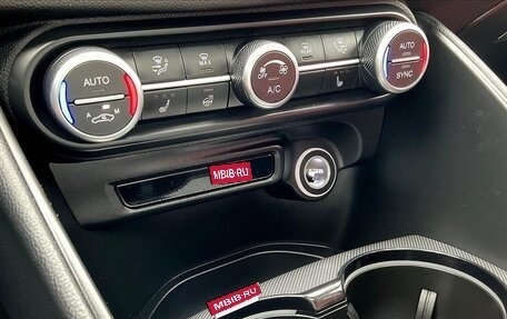 Alfa Romeo Giulia II, 2022 год, 4 639 689 рублей, 29 фотография