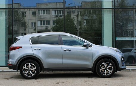 KIA Sportage IV рестайлинг, 2020 год, 2 550 000 рублей, 4 фотография