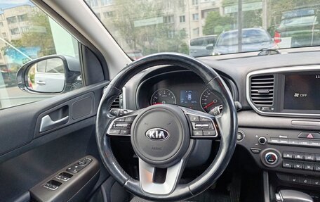 KIA Sportage IV рестайлинг, 2020 год, 2 550 000 рублей, 12 фотография