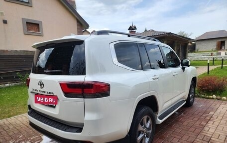 Toyota Land Cruiser, 2022 год, 10 500 000 рублей, 4 фотография