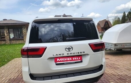 Toyota Land Cruiser, 2022 год, 10 500 000 рублей, 5 фотография