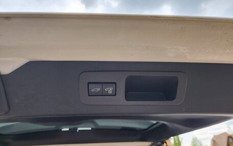 Toyota Land Cruiser, 2022 год, 10 500 000 рублей, 16 фотография