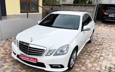 Mercedes-Benz E-Класс, 2011 год, 2 350 000 рублей, 9 фотография