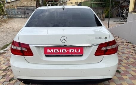 Mercedes-Benz E-Класс, 2011 год, 2 350 000 рублей, 5 фотография