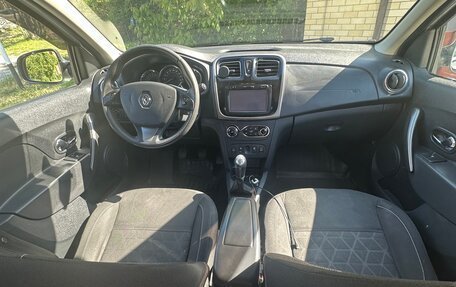 Renault Sandero II рестайлинг, 2015 год, 790 000 рублей, 8 фотография