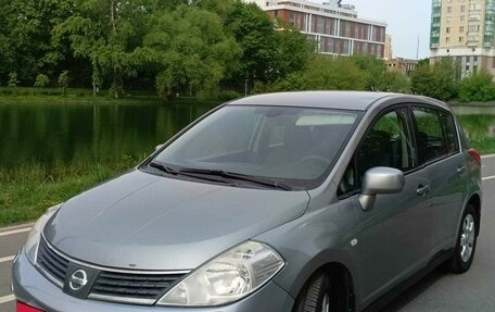 Nissan Tiida, 2007 год, 899 000 рублей, 2 фотография