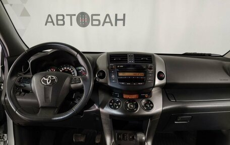 Toyota RAV4, 2012 год, 1 995 000 рублей, 9 фотография
