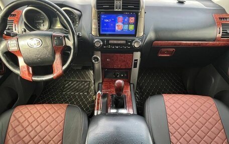 Toyota Land Cruiser Prado 150 рестайлинг 2, 2012 год, 2 300 000 рублей, 12 фотография