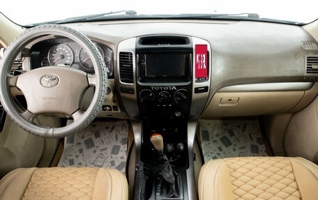Toyota Land Cruiser Prado 120 рестайлинг, 2007 год, 2 399 000 рублей, 7 фотография
