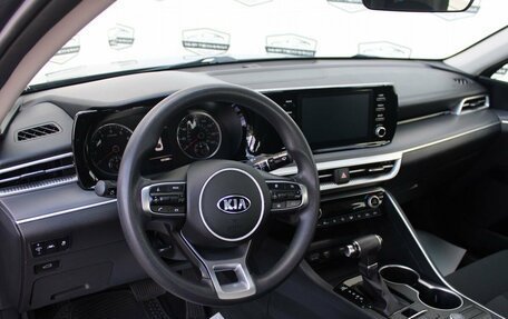 KIA K5, 2021 год, 2 230 000 рублей, 11 фотография