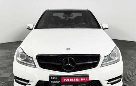 Mercedes-Benz C-Класс, 2011 год, 1 365 000 рублей, 2 фотография