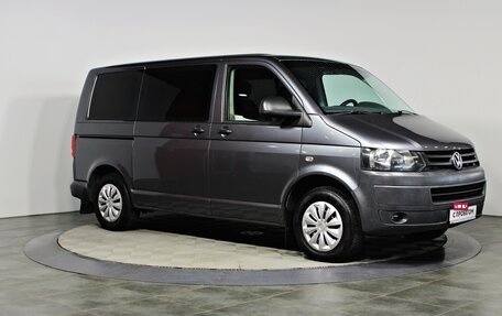 Volkswagen Caravelle T5, 2011 год, 1 757 000 рублей, 3 фотография
