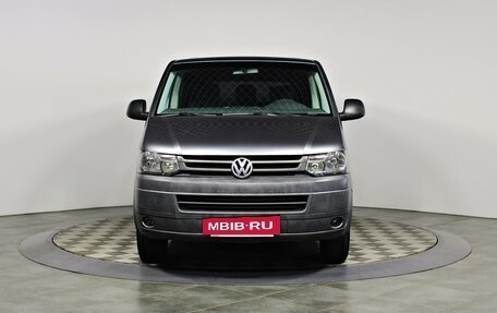 Volkswagen Caravelle T5, 2011 год, 1 757 000 рублей, 2 фотография