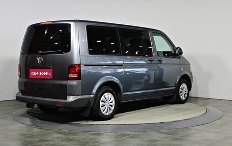 Volkswagen Caravelle T5, 2011 год, 1 757 000 рублей, 5 фотография