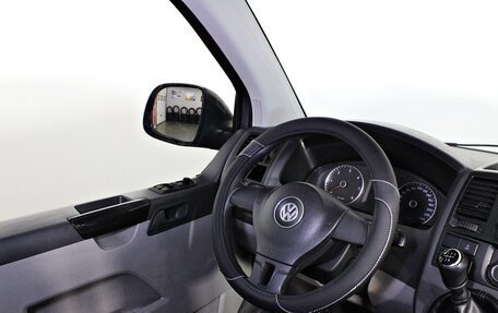 Volkswagen Caravelle T5, 2011 год, 1 757 000 рублей, 12 фотография