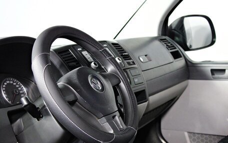Volkswagen Caravelle T5, 2011 год, 1 757 000 рублей, 11 фотография