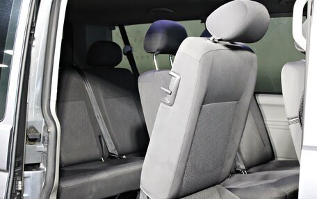 Volkswagen Caravelle T5, 2011 год, 1 757 000 рублей, 16 фотография