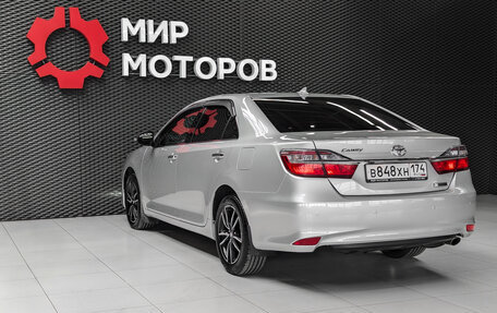Toyota Camry, 2017 год, 2 399 000 рублей, 13 фотография