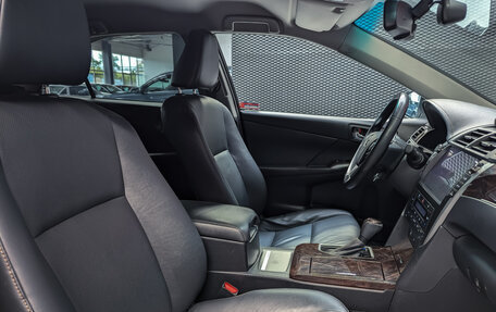 Toyota Camry, 2017 год, 2 399 000 рублей, 29 фотография