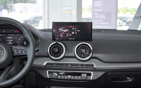 Audi Q2 I, 2025 год, 3 700 000 рублей, 10 фотография