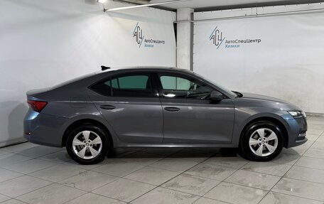 Skoda Octavia IV, 2021 год, 2 479 800 рублей, 15 фотография
