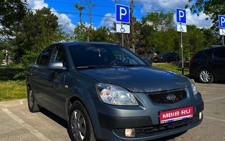 KIA Rio II, 2006 год, 530 000 рублей, 1 фотография