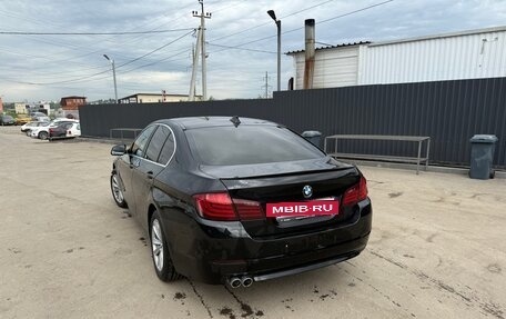 BMW 5 серия, 2012 год, 1 650 000 рублей, 3 фотография