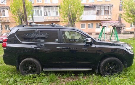Toyota Land Cruiser Prado 150 рестайлинг 2, 2013 год, 3 620 000 рублей, 5 фотография