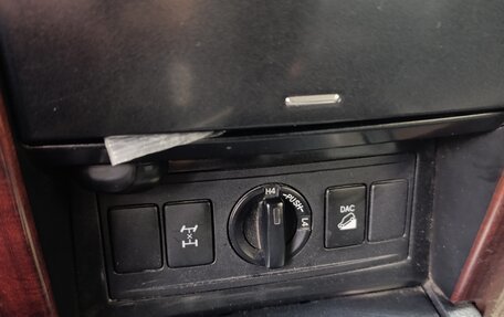 Toyota Land Cruiser Prado 150 рестайлинг 2, 2013 год, 3 620 000 рублей, 14 фотография