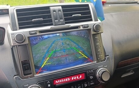 Toyota Land Cruiser Prado 150 рестайлинг 2, 2013 год, 3 620 000 рублей, 13 фотография