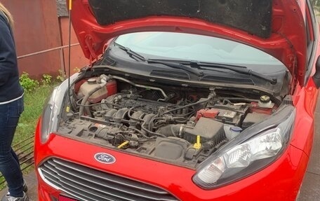 Ford Fiesta, 2015 год, 850 000 рублей, 7 фотография