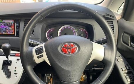 Toyota ISis I, 2016 год, 1 049 000 рублей, 17 фотография