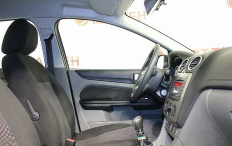 Ford Focus II рестайлинг, 2010 год, 700 000 рублей, 10 фотография