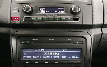 Skoda Fabia II, 2011 год, 950 000 рублей, 17 фотография