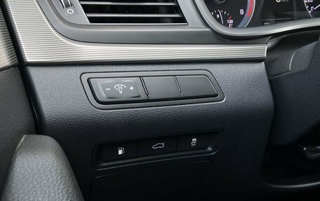 Hyundai Sonata VII, 2019 год, 2 190 000 рублей, 17 фотография