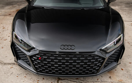 Audi R8, 2023 год, 25 200 000 рублей, 17 фотография