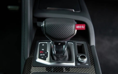 Audi R8, 2023 год, 25 200 000 рублей, 29 фотография