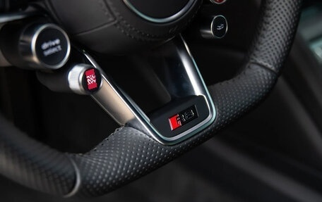 Audi R8, 2023 год, 25 200 000 рублей, 32 фотография