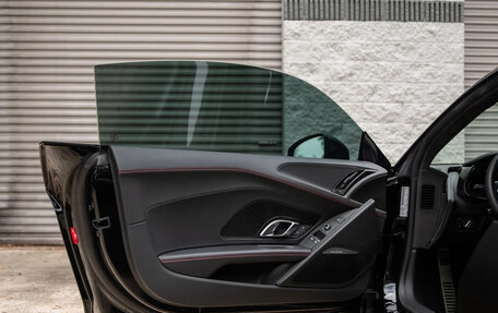 Audi R8, 2023 год, 25 200 000 рублей, 36 фотография