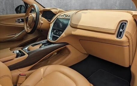 Aston Martin DBX I, 2022 год, 13 800 000 рублей, 21 фотография