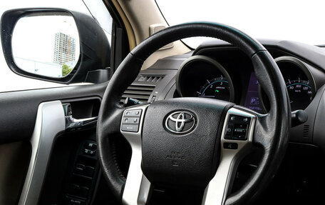 Toyota Land Cruiser Prado 150 рестайлинг 2, 2013 год, 2 780 000 рублей, 14 фотография