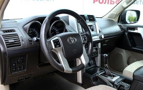 Toyota Land Cruiser Prado 150 рестайлинг 2, 2013 год, 2 780 000 рублей, 16 фотография