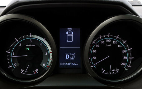 Toyota Land Cruiser Prado 150 рестайлинг 2, 2013 год, 2 780 000 рублей, 15 фотография