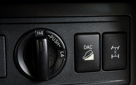 Toyota Land Cruiser Prado 150 рестайлинг 2, 2013 год, 2 780 000 рублей, 22 фотография
