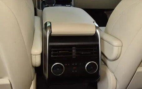 Land Rover Range Rover IV рестайлинг, 2023 год, 12 200 000 рублей, 26 фотография