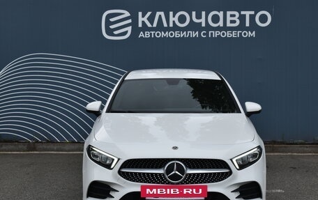 Mercedes-Benz A-Класс, 2020 год, 2 850 000 рублей, 3 фотография
